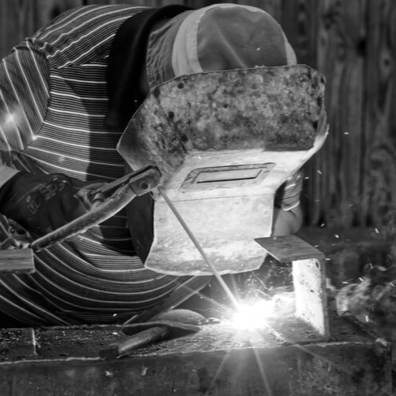 خدمات حدادة